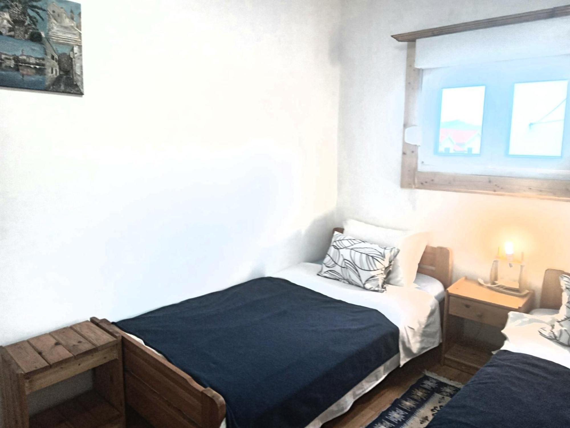 Apartment Ma'Re Supetar Exteriör bild